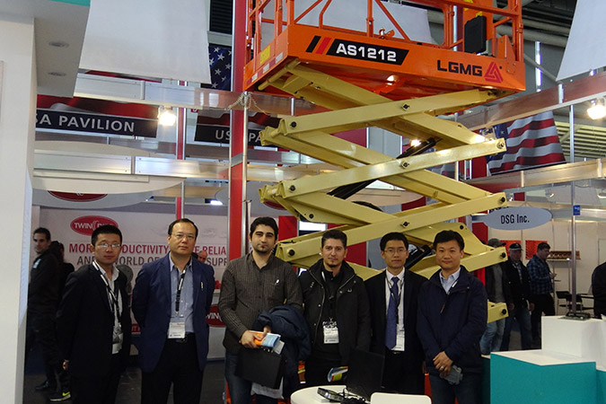 2016年第一次参加德国宝马展